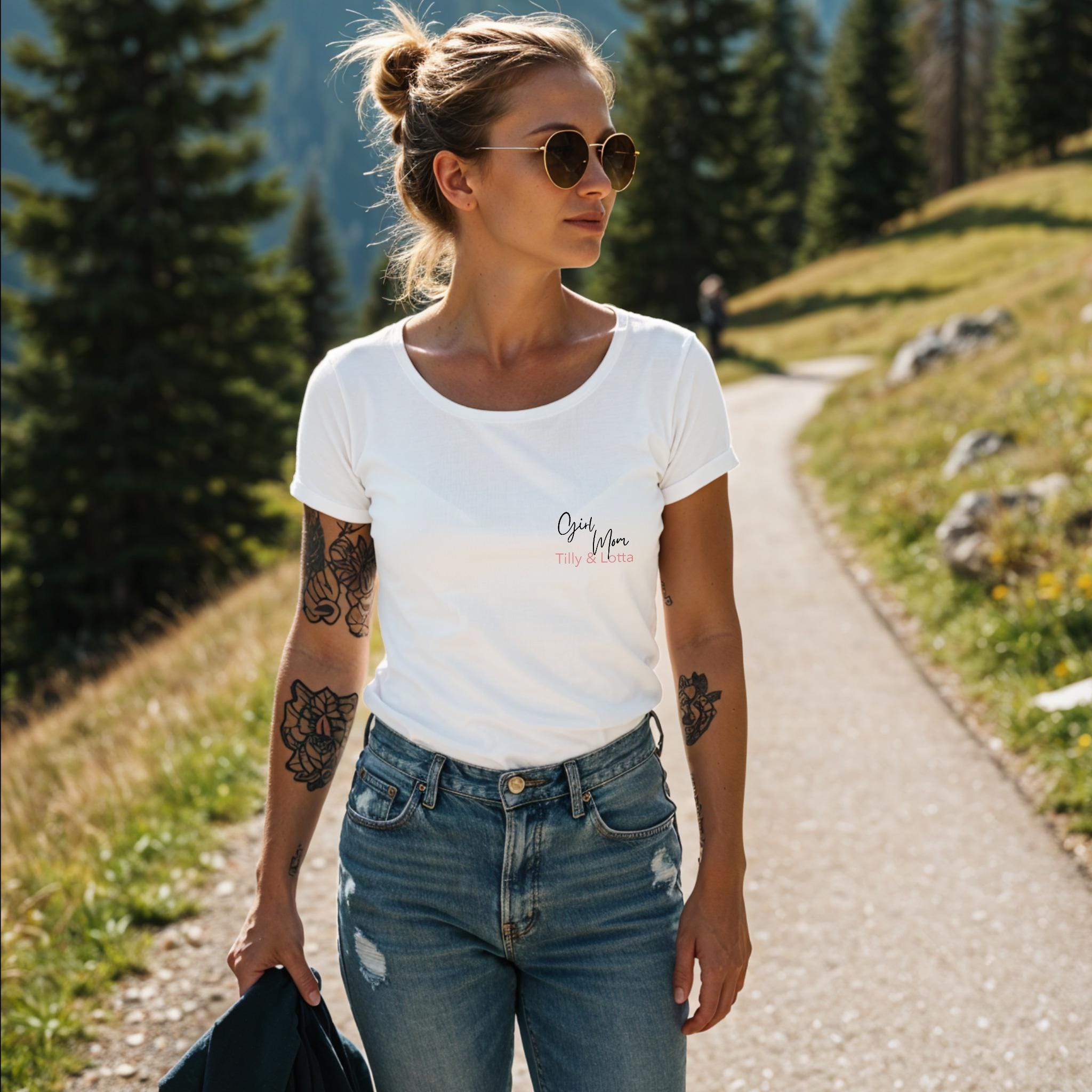 Girl Mom, Mama T-Shirt, personalisiert mit Namen